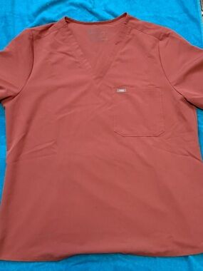 Figs Scrubs Top Size XXL Mauve
